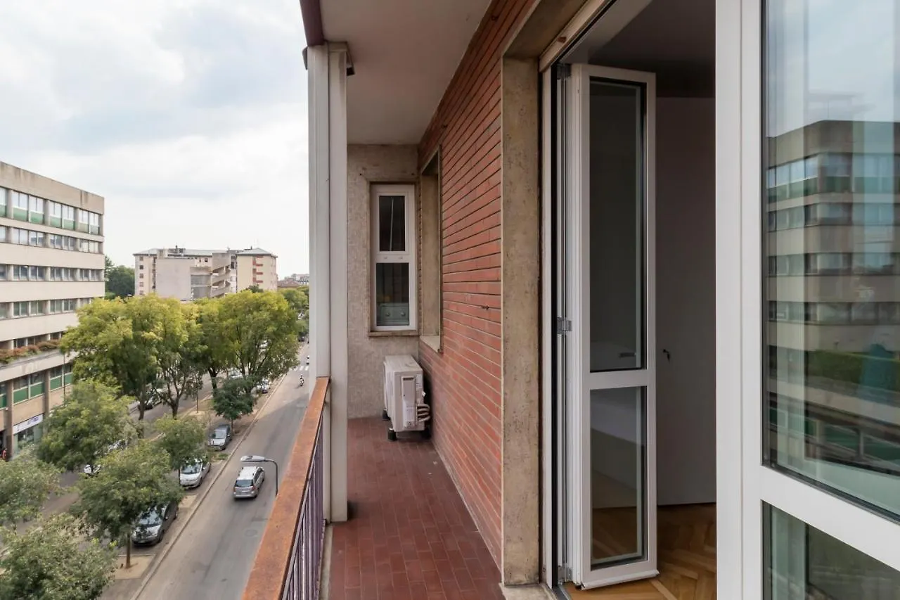 New apartment close to Navigli - IULM - Ponti Italia