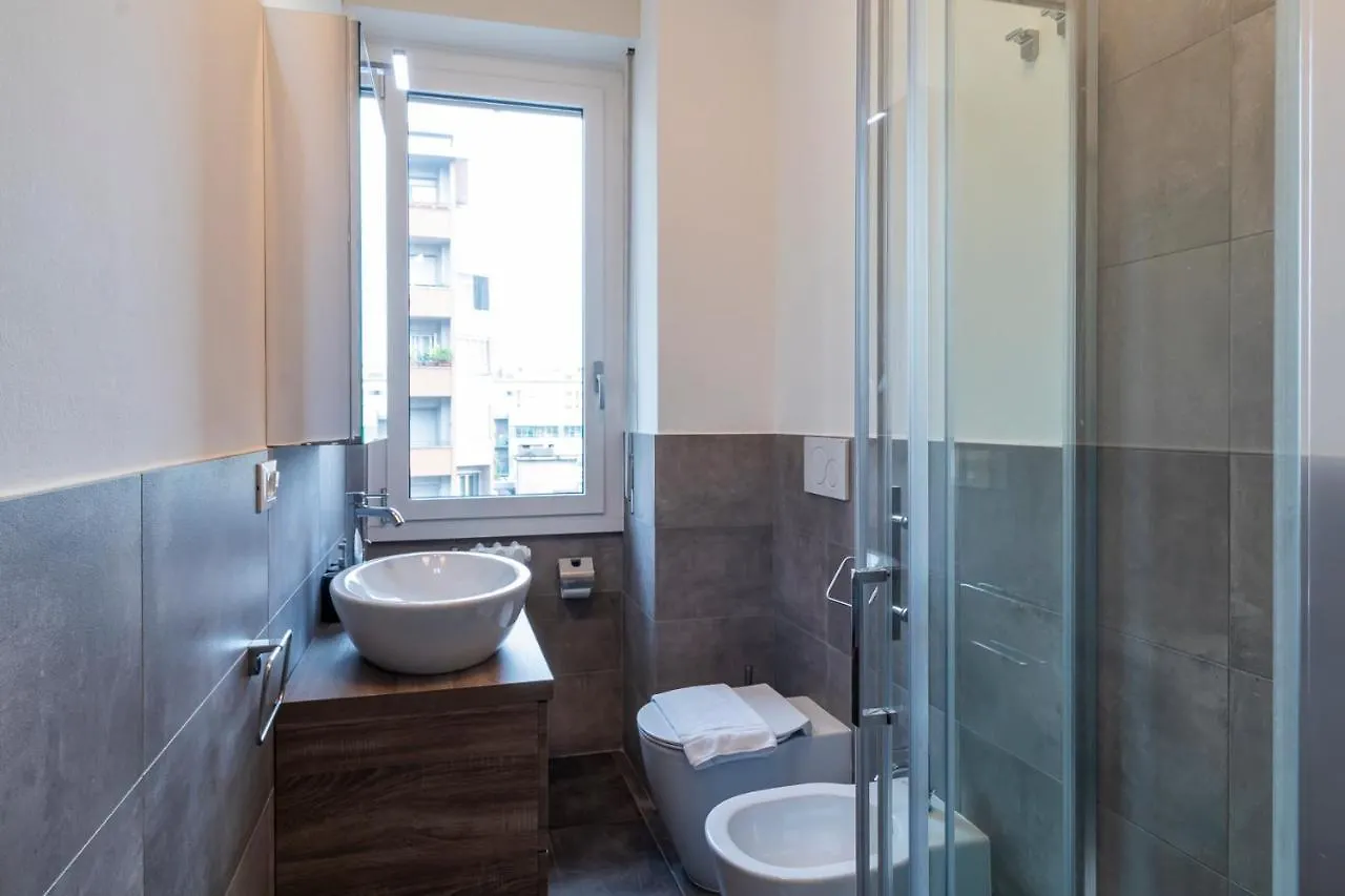 New Apartment Close To Navigli - Iulm - Ponti Italy